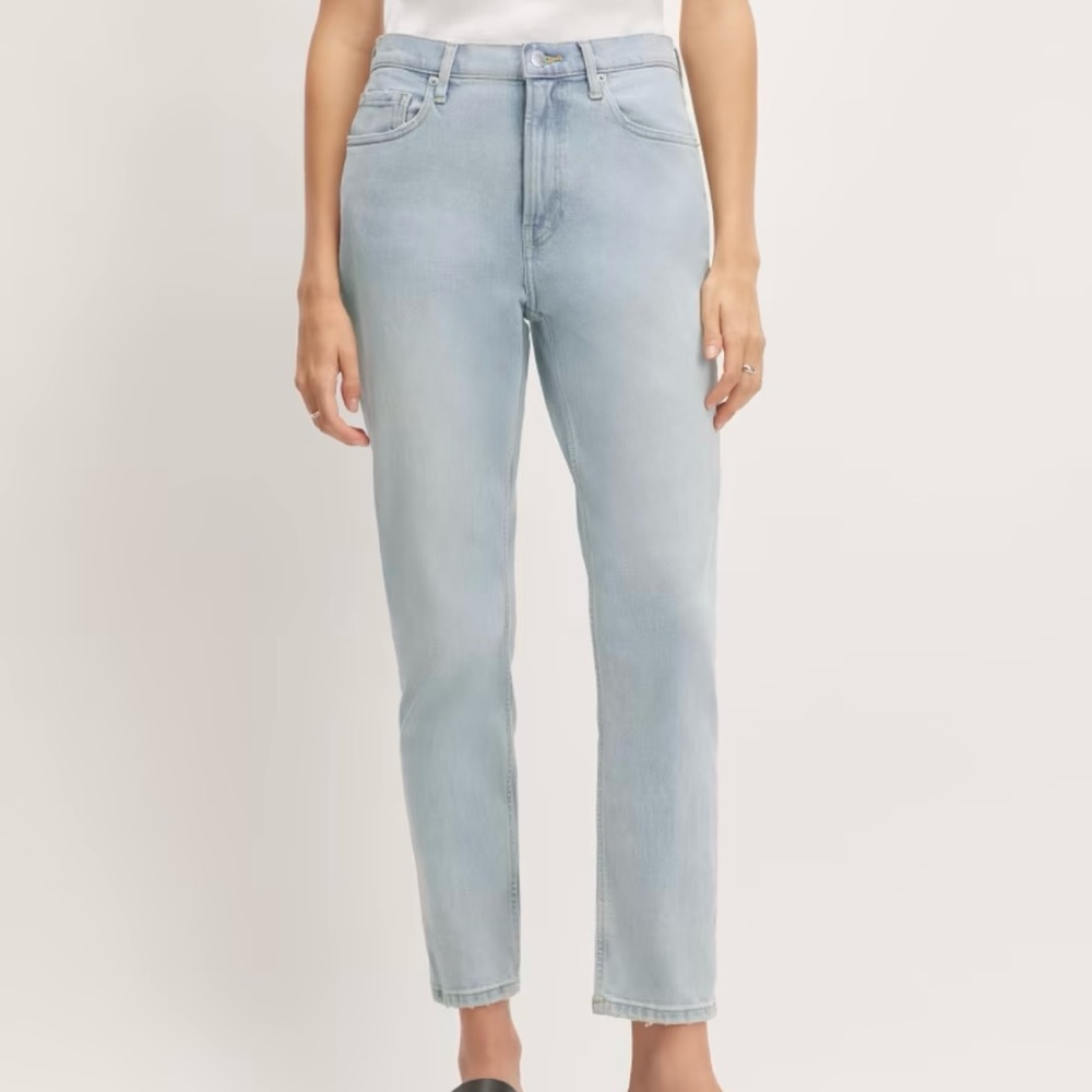 Everlane The Original Cheeky® Jean (Fog)